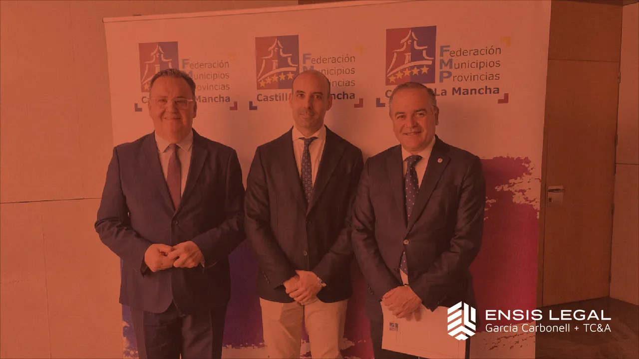 Imagen del artículo «Ensis Legal patrocina la primera jornada formativa dirigida a alcaldes de Castilla-La Mancha, organizada por ZINCAMAN y la FEMPCLM»